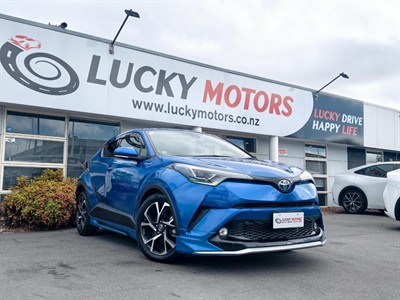2018 Toyota C-HR - Thumbnail