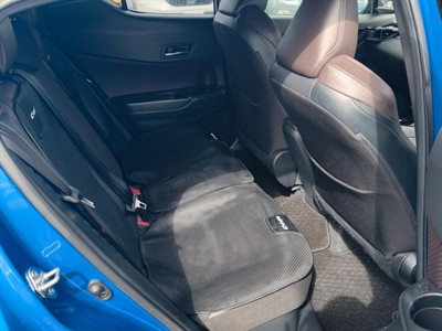 2018 Toyota C-HR - Thumbnail