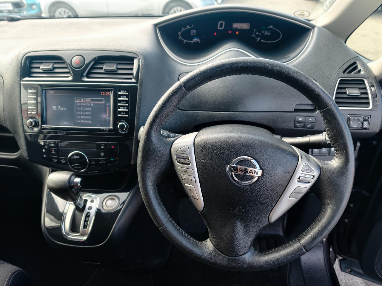 2013 Nissan Serena