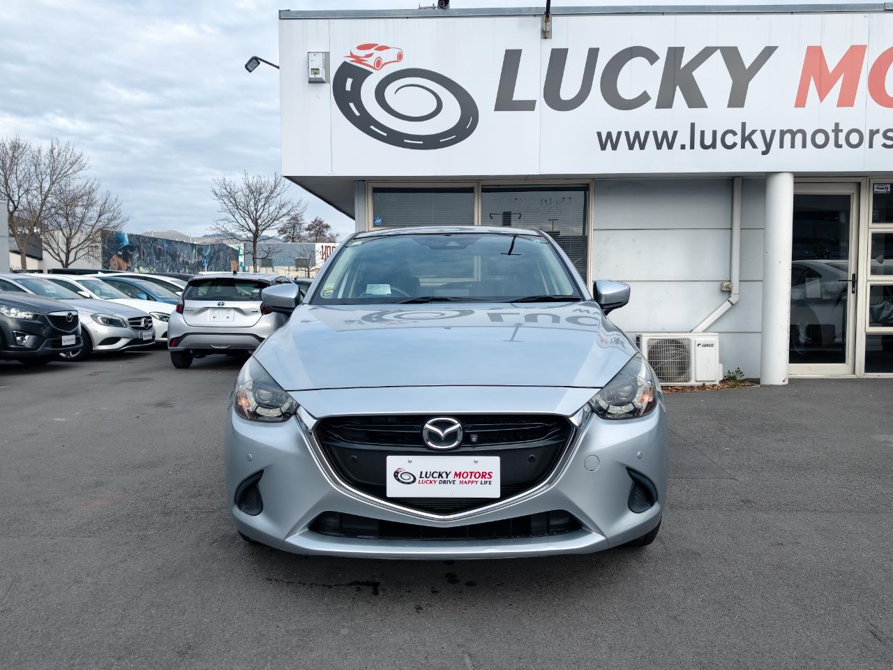 2017 Mazda Demio
