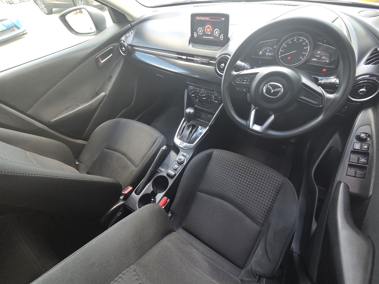 2017 Mazda Demio