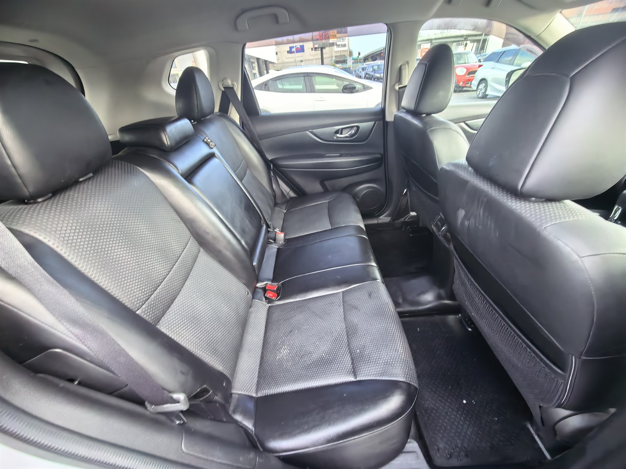 2014 Nissan X-TRAIL
