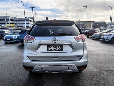 2014 Nissan X-TRAIL - Thumbnail