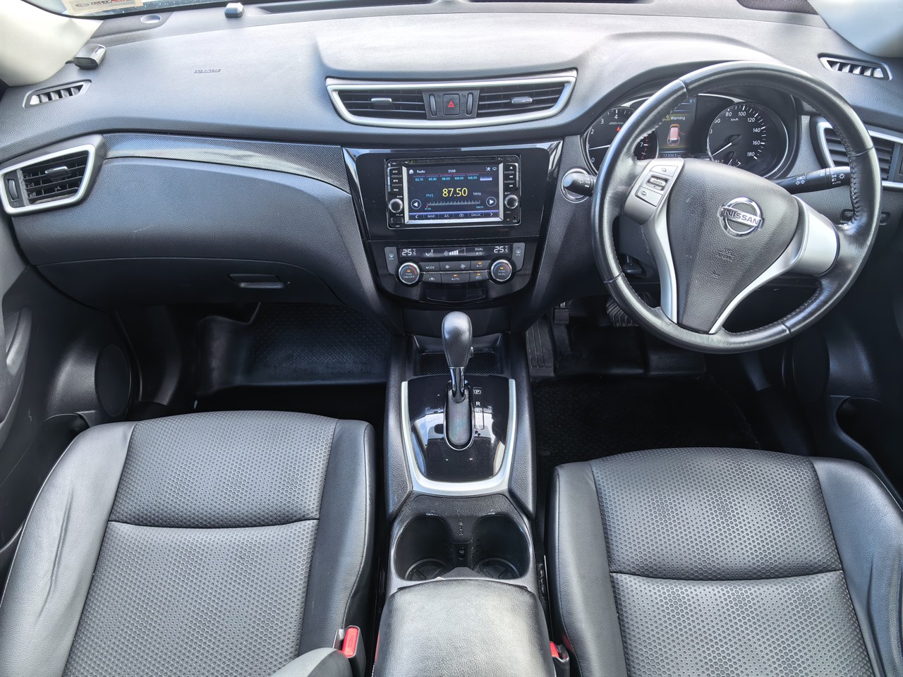 2014 Nissan X-TRAIL