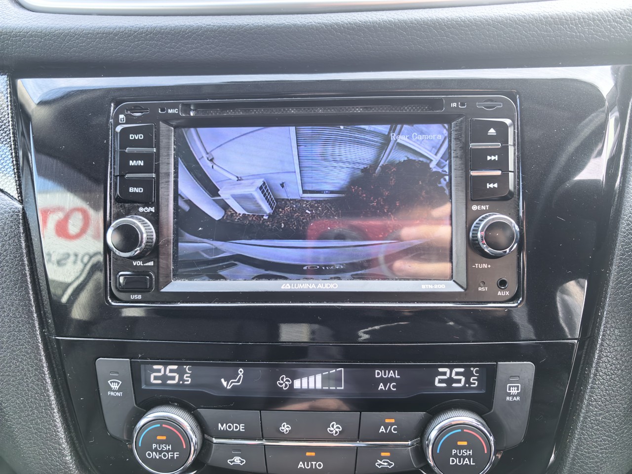 2014 Nissan X-TRAIL