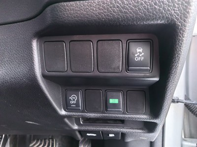 2014 Nissan X-TRAIL - Thumbnail