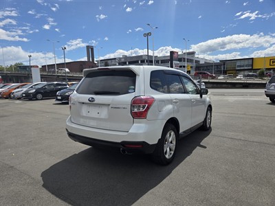 2013 Subaru FORESTER - Thumbnail