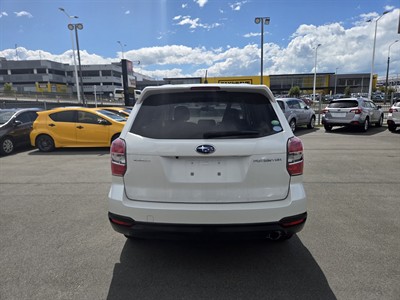 2013 Subaru FORESTER - Thumbnail