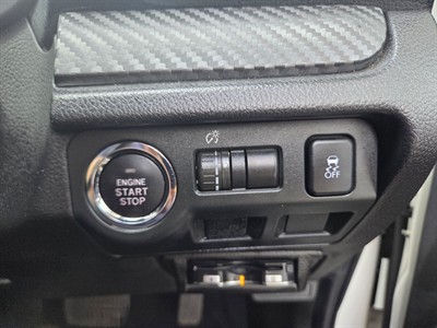 2013 Subaru FORESTER - Thumbnail