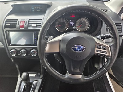 2013 Subaru FORESTER - Thumbnail