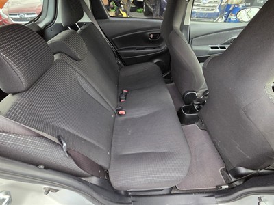 2017 Toyota Vitz - Thumbnail