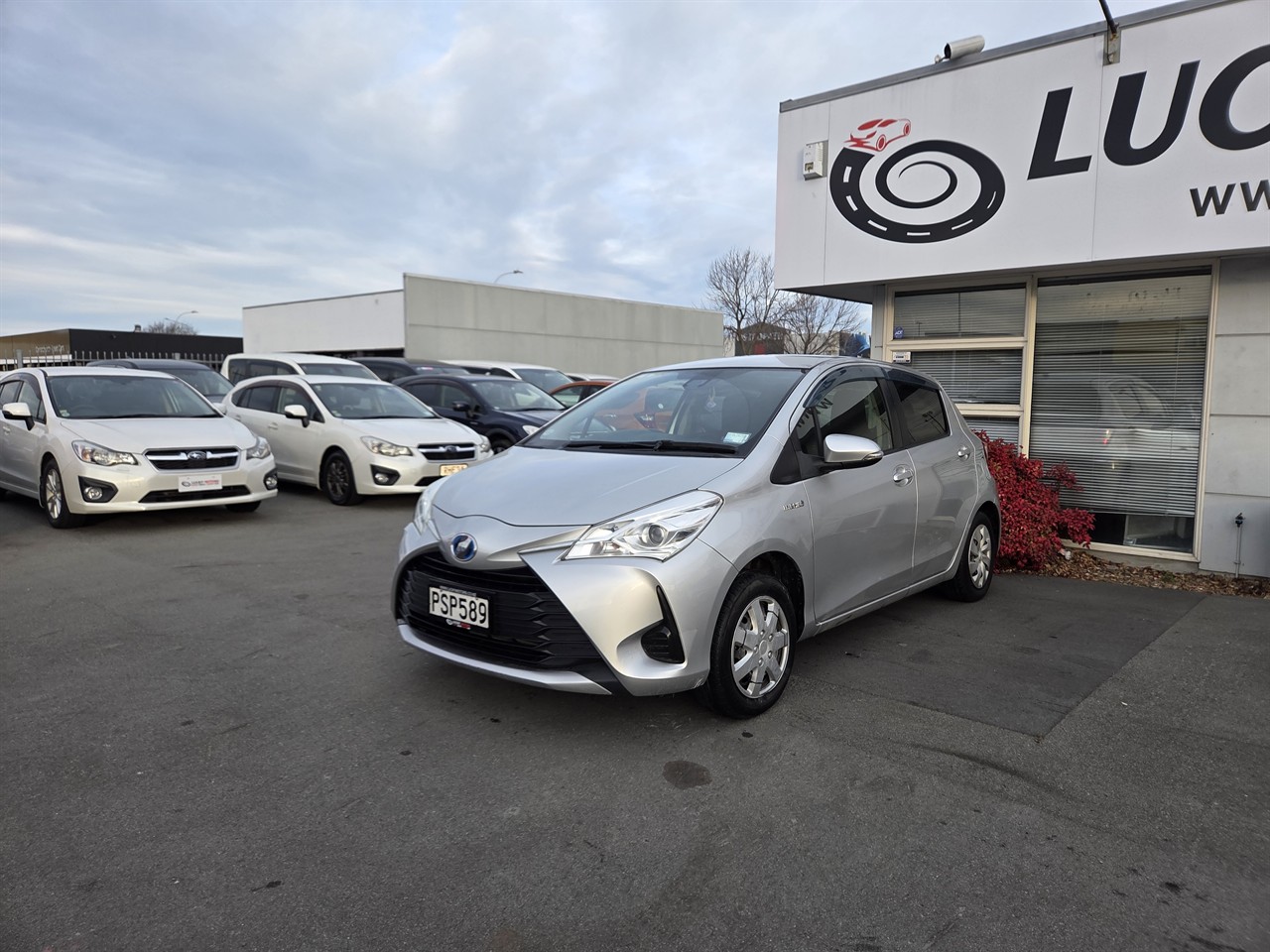 2017 Toyota Vitz