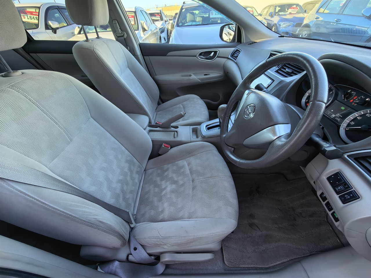 2012 Nissan SYLPHY