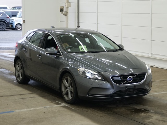 2013 Volvo V40