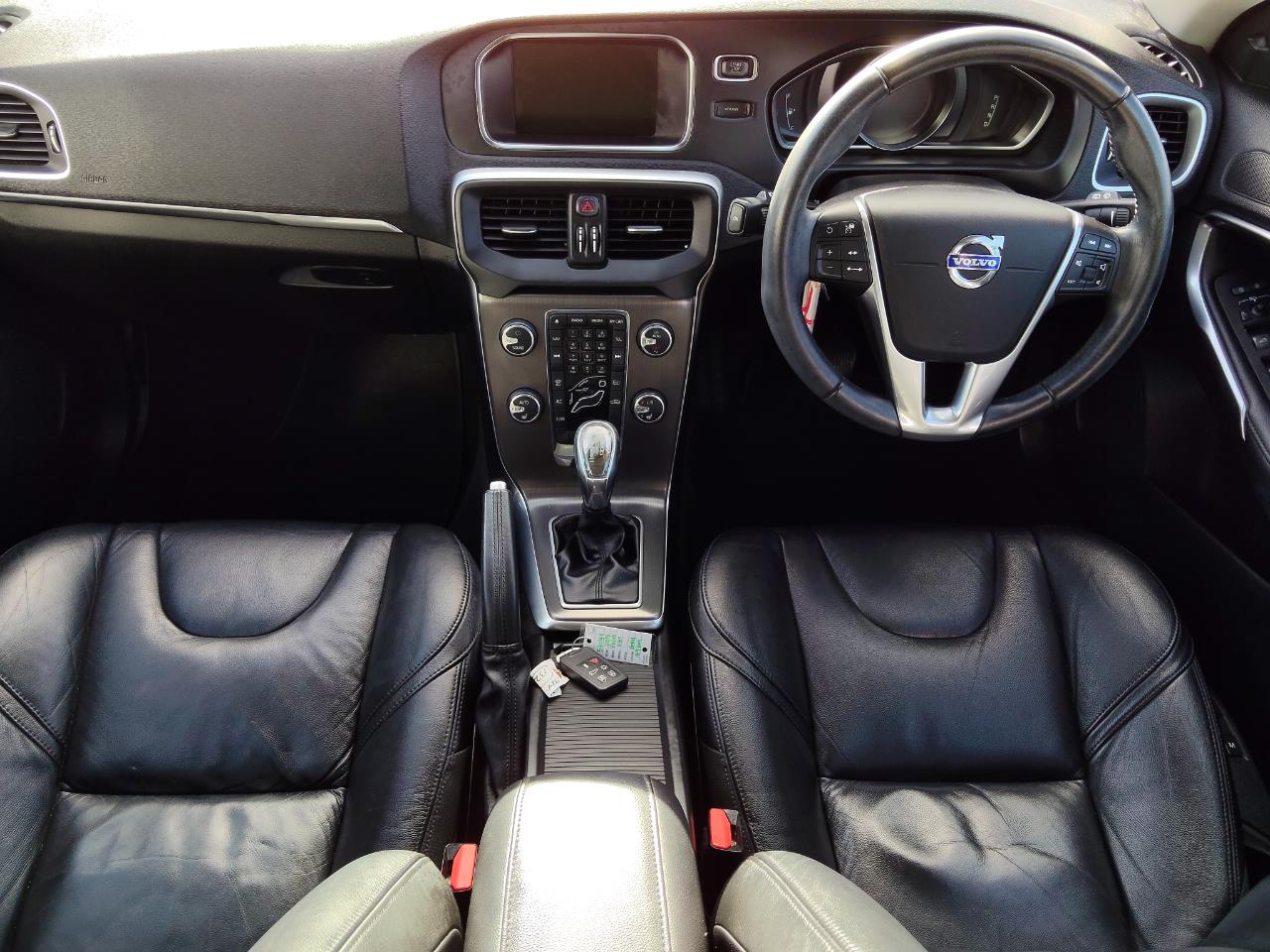2013 Volvo V40