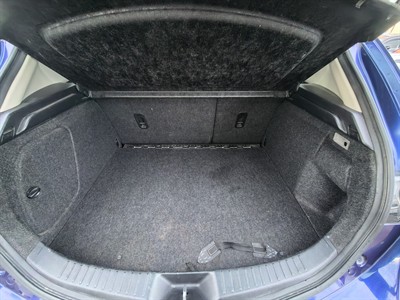 2010 Mazda AXELA - Thumbnail