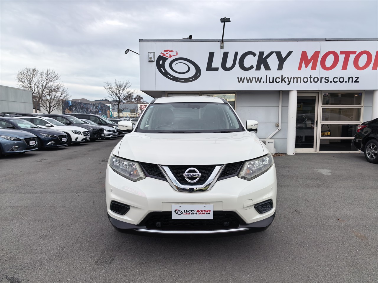 2017 Nissan X-TRAIL