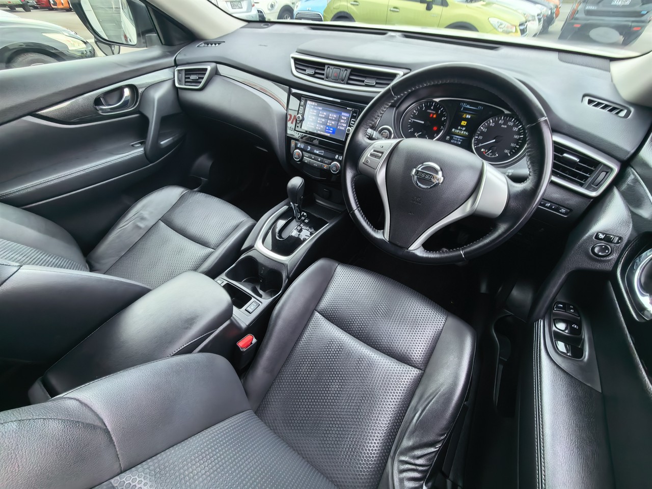 2017 Nissan X-TRAIL