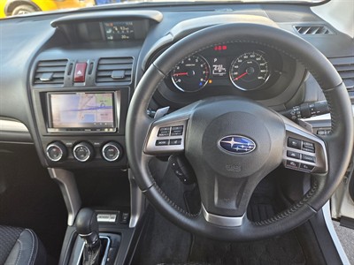 2013 Subaru FORESTER - Thumbnail