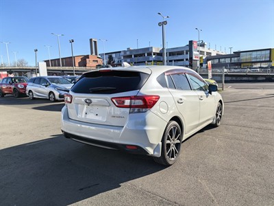2016 Subaru Impreza - Thumbnail