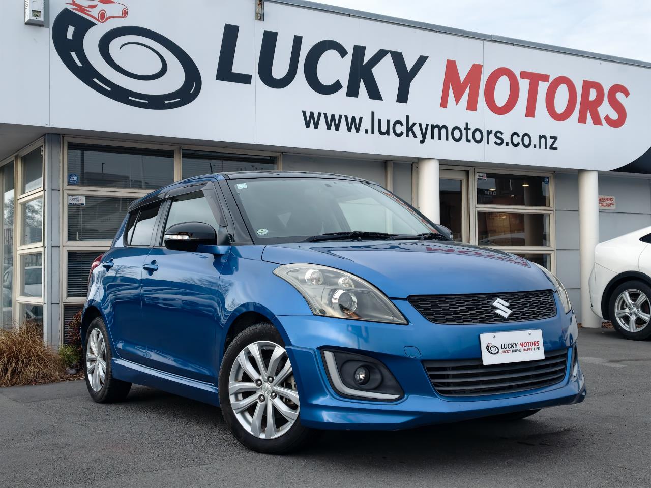 2013 Suzuki SWIFT