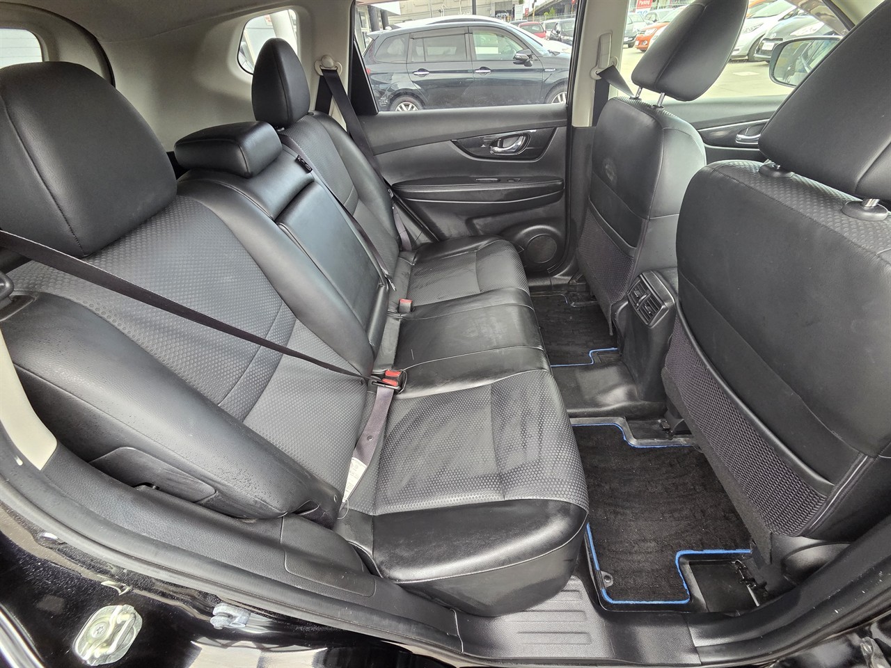 2018 Nissan X-TRAIL