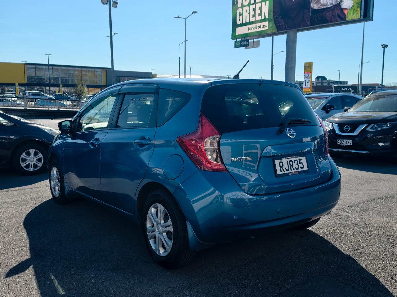 2015 Nissan Note