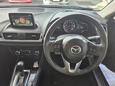 2013 Mazda AXELA - Thumbnail