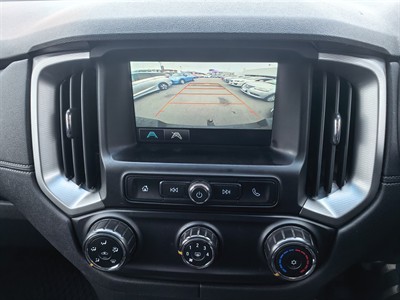 2017 Holden Colorado - Thumbnail