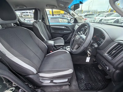 2017 Holden Colorado - Thumbnail