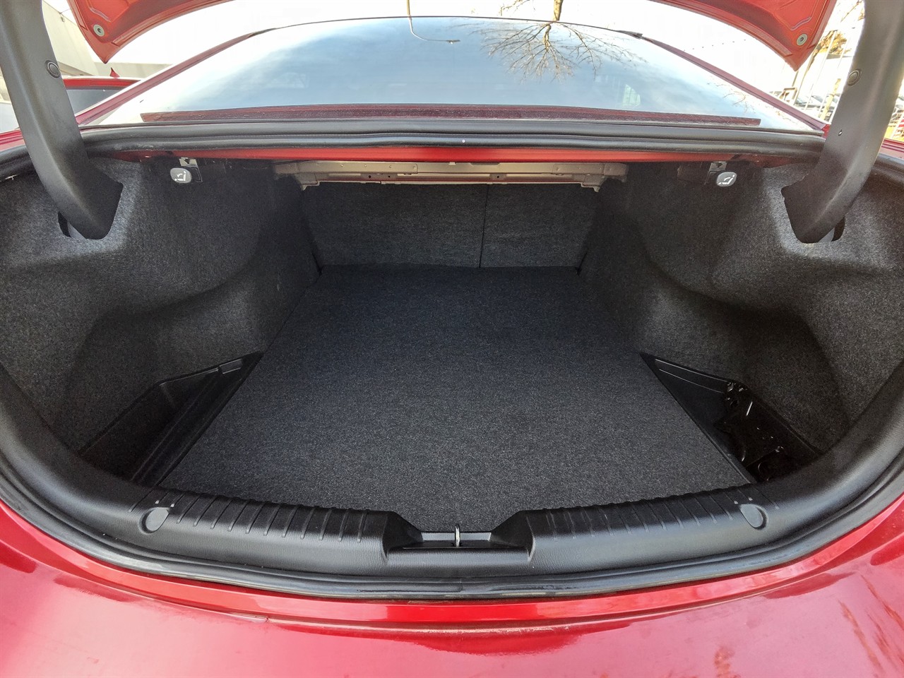 2015 Mazda Atenza