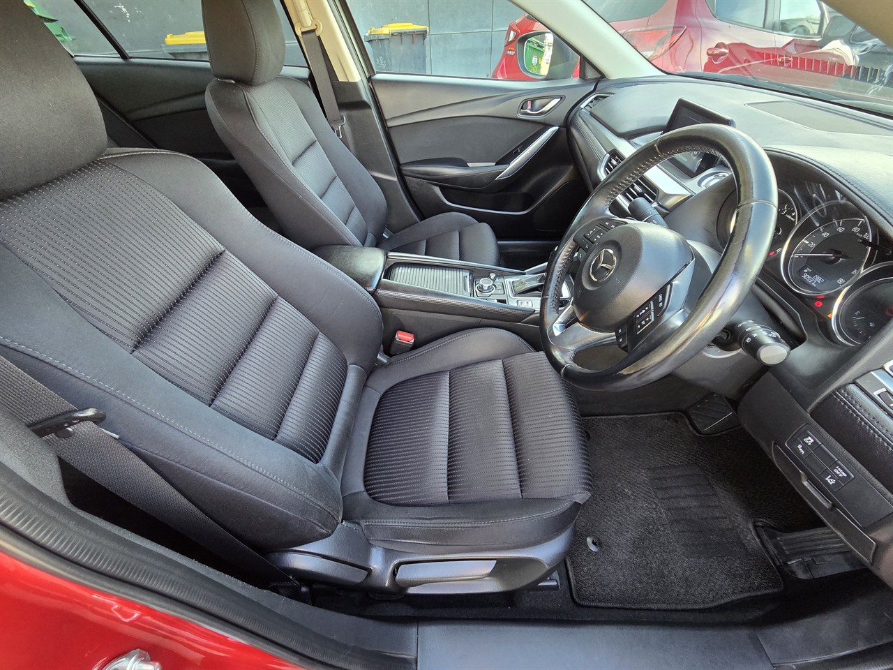 2015 Mazda Atenza