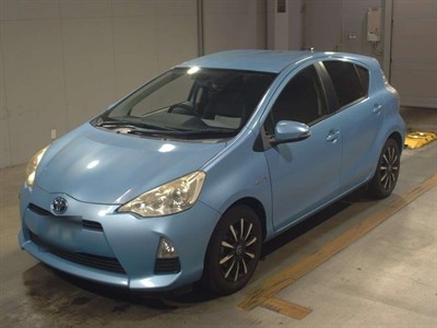 2012 Toyota Aqua - Thumbnail