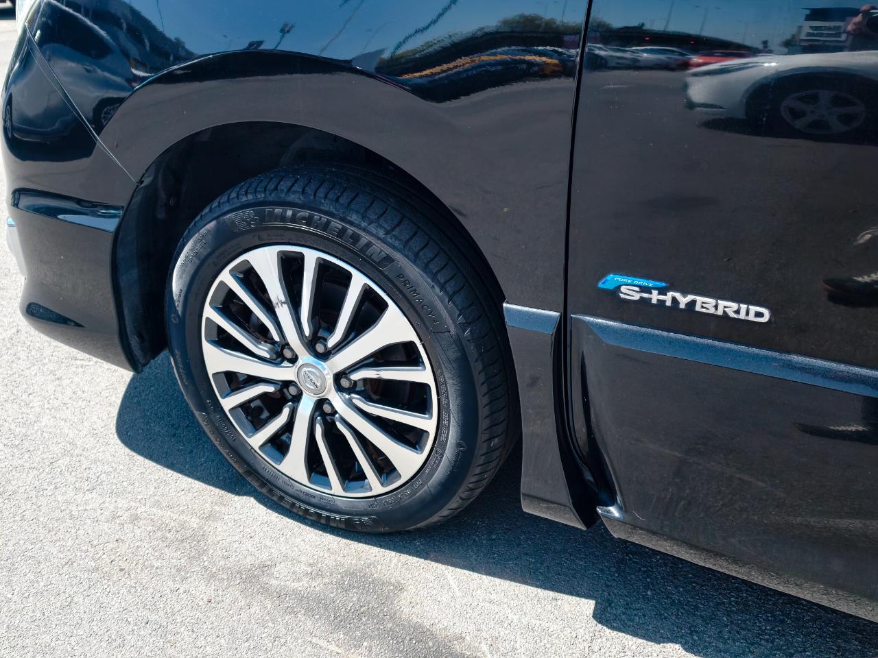 2015 Nissan Serena