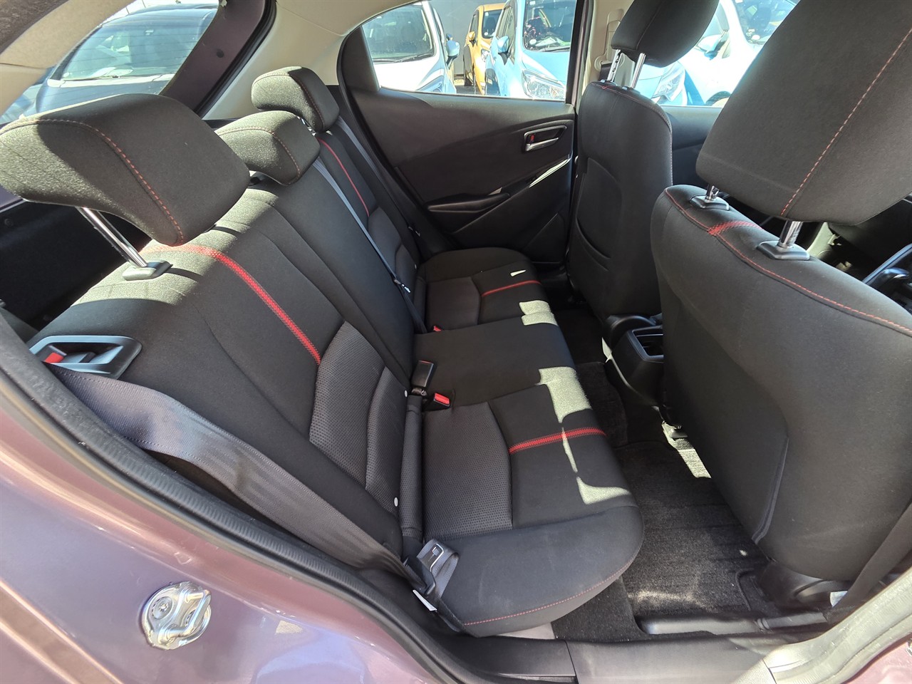 2016 Mazda Demio