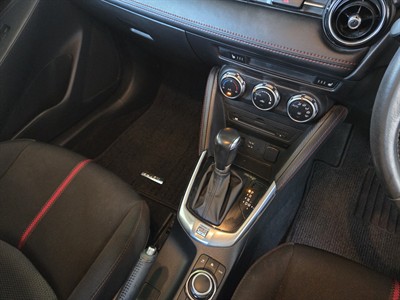 2016 Mazda Demio - Thumbnail