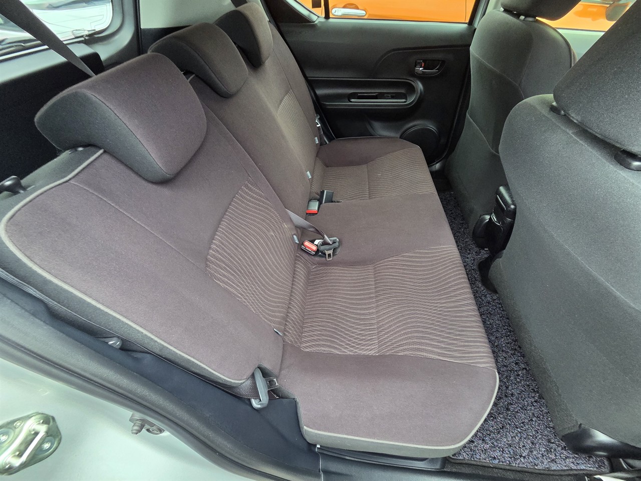 2015 Toyota Aqua