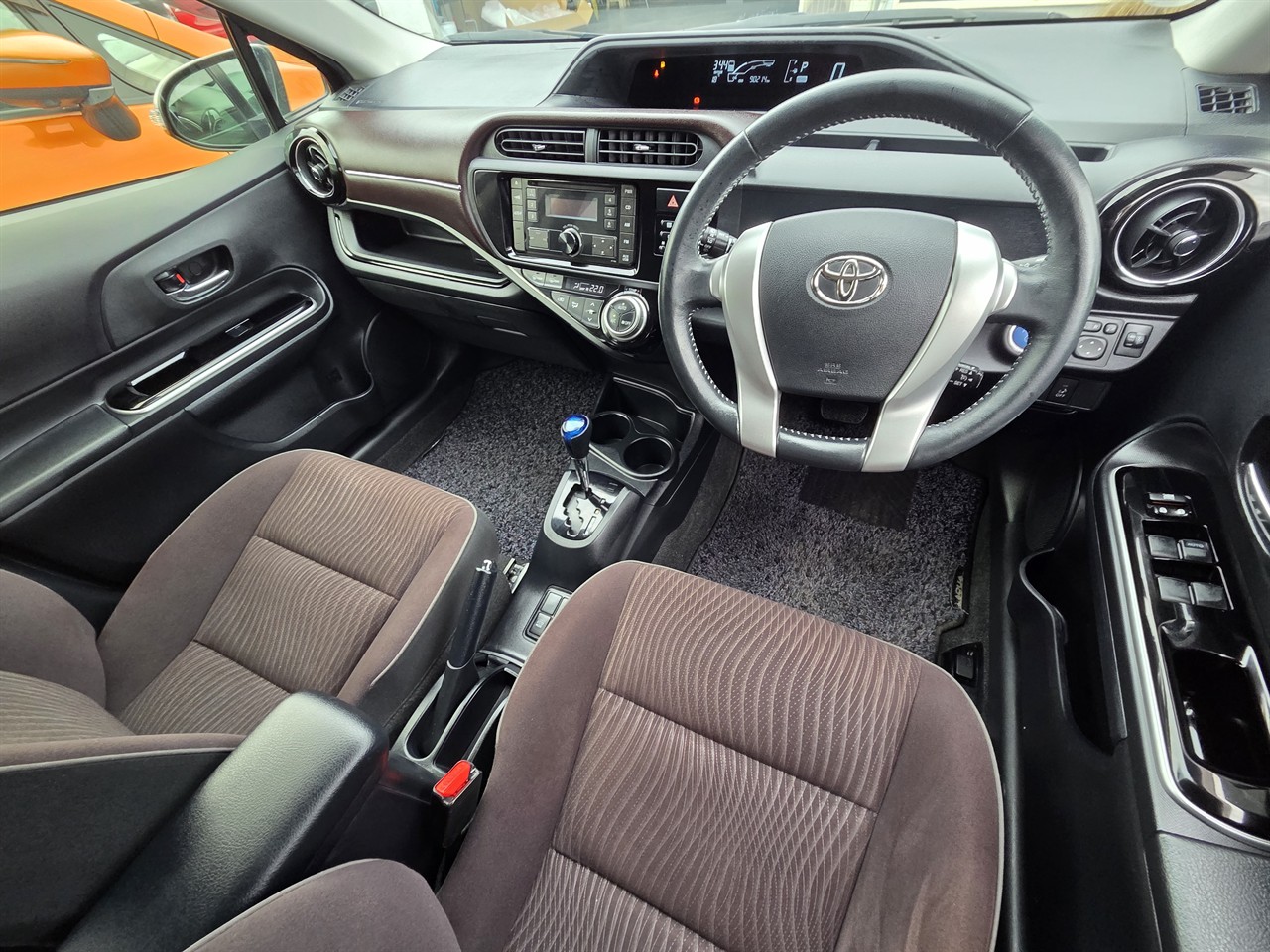 2015 Toyota Aqua