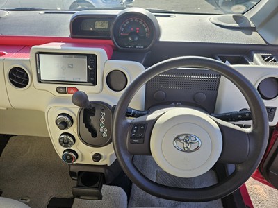 2016 Toyota Porte - Thumbnail