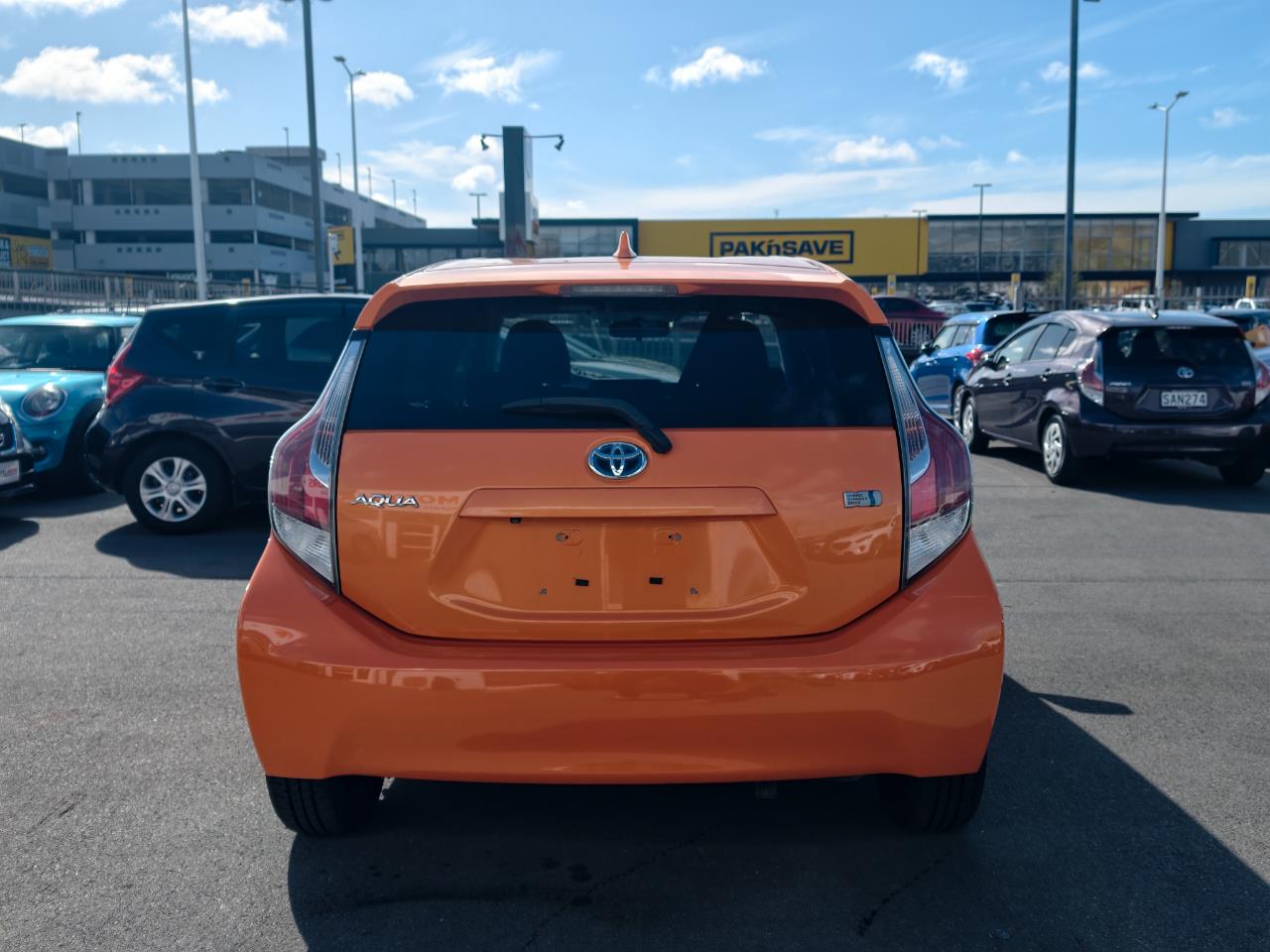 2015 Toyota Aqua