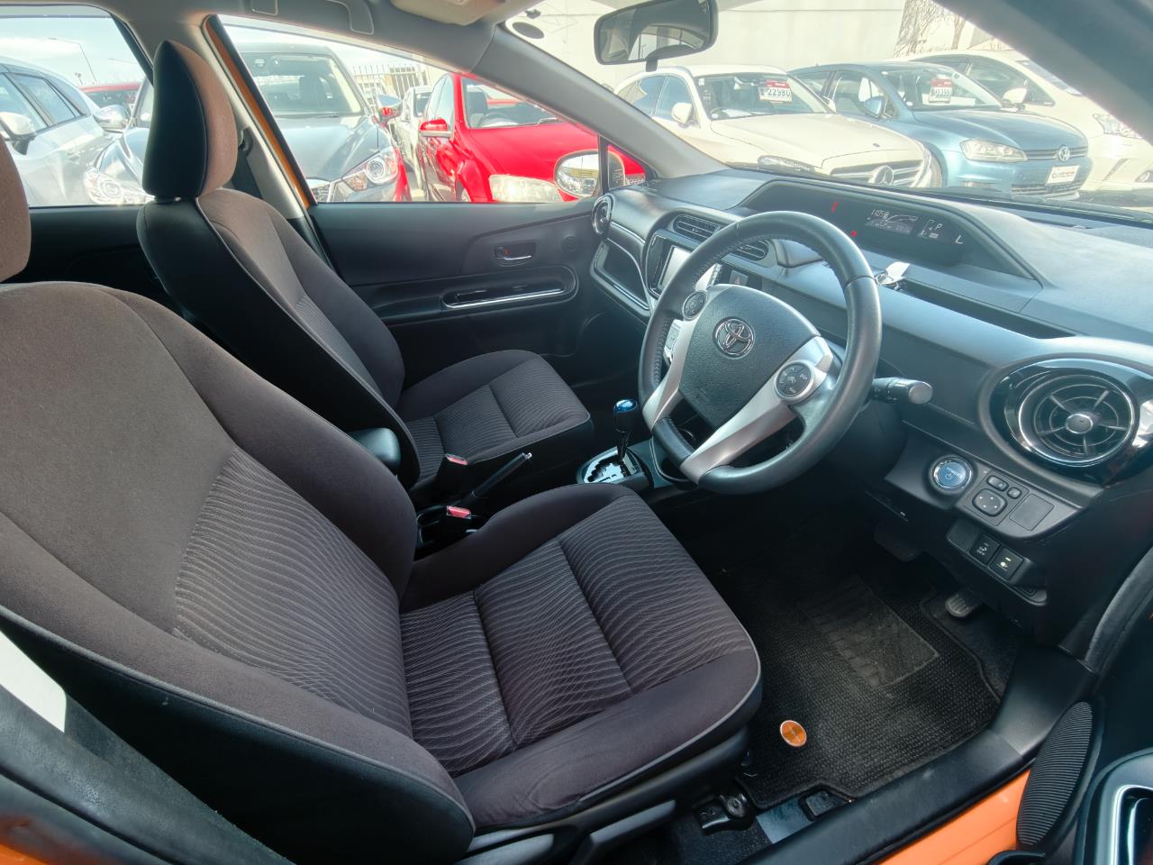 2015 Toyota Aqua