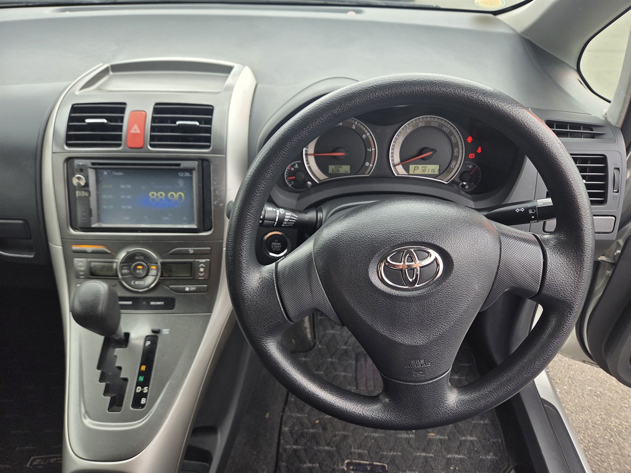 2008 Toyota Auris