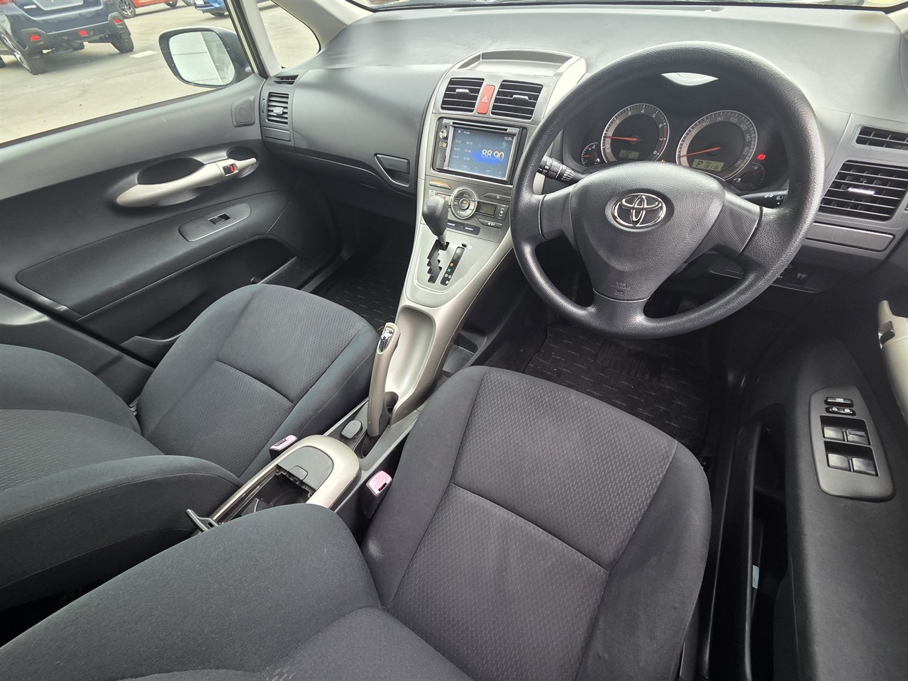 2008 Toyota Auris