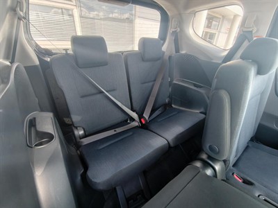 2017 Toyota SIENTA - Thumbnail