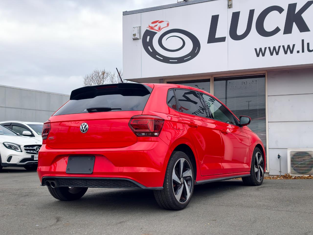 2018 Volkswagen POLO