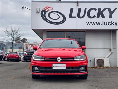 2018 Volkswagen POLO - Thumbnail
