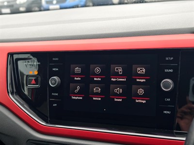 2018 Volkswagen POLO - Thumbnail