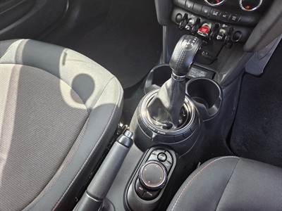 2015 Mini Cooper - Thumbnail