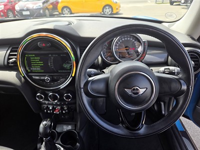 2015 Mini Cooper - Thumbnail