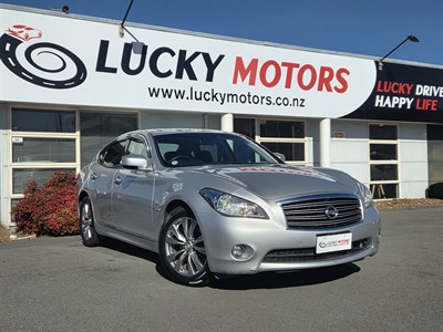2013 Nissan FUGA